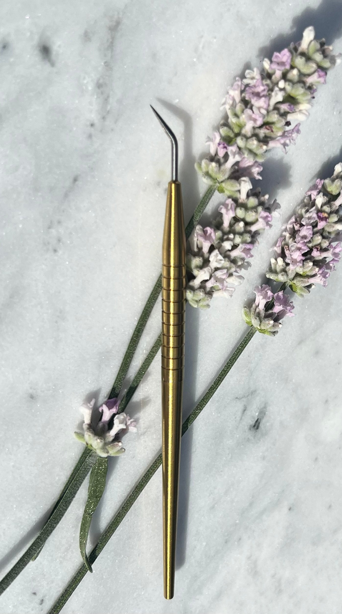 Lash lift - Lifting tool