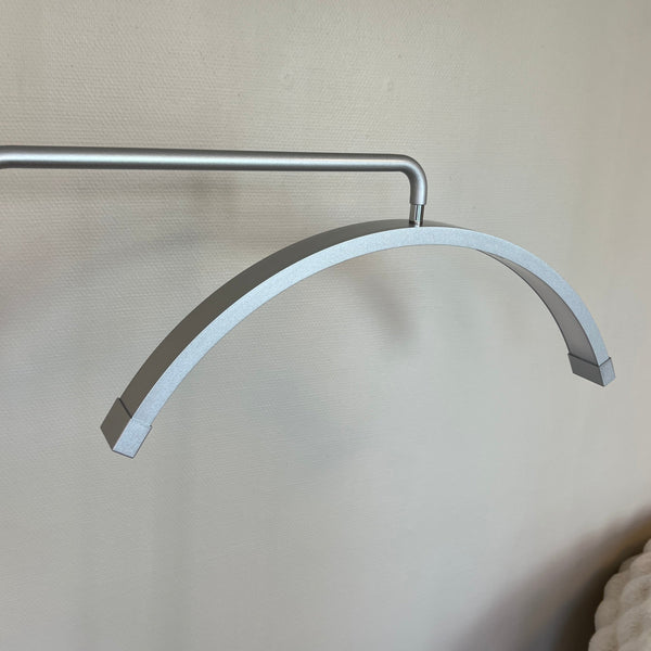 Sølvfarvet Moonlight lampe fra Lash Day