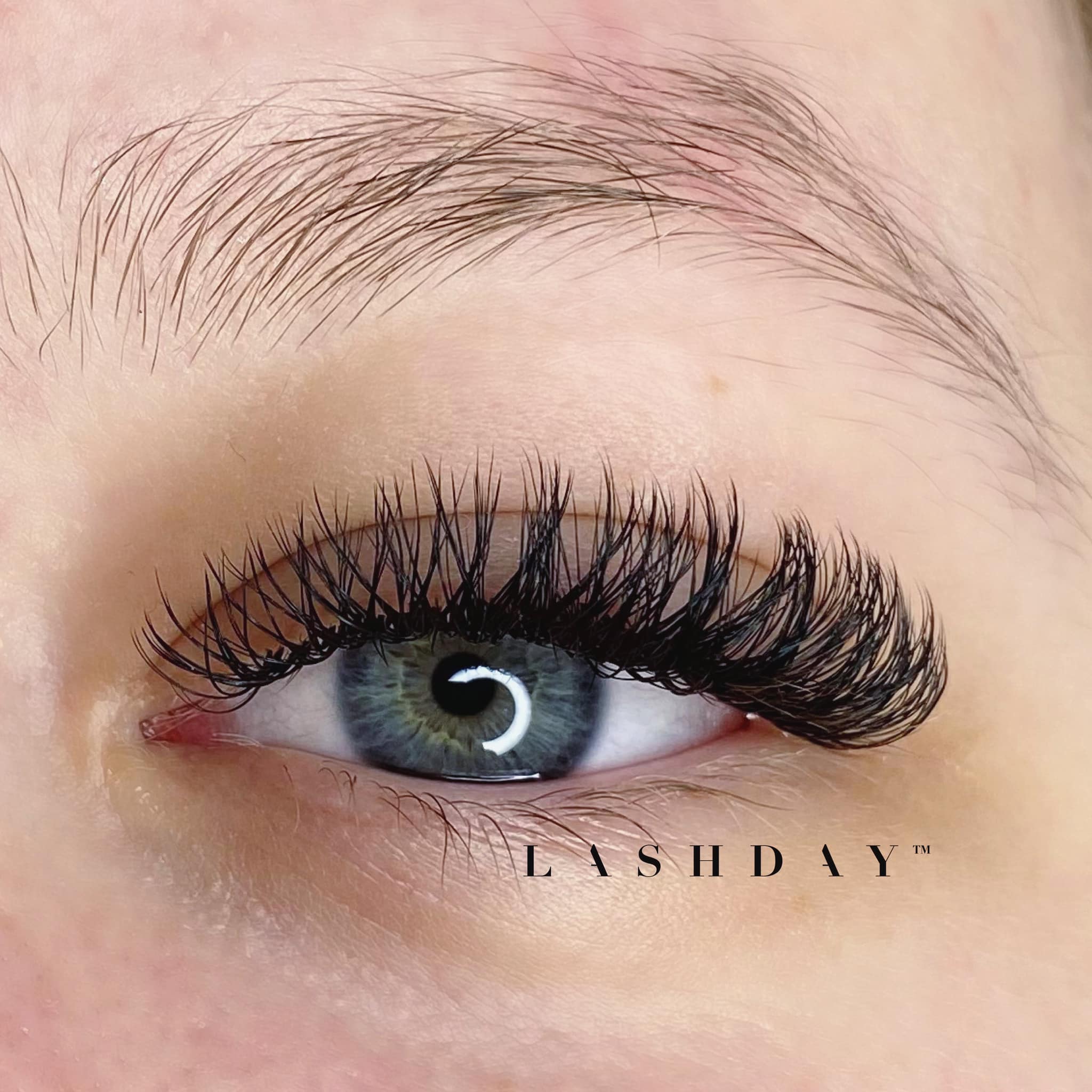 YY - lashes